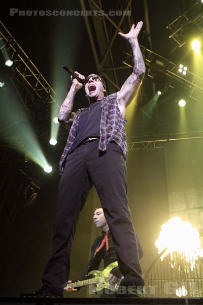 AVENGED SEVENFOLD - 2010-11-14 - PARIS - Zenith - 